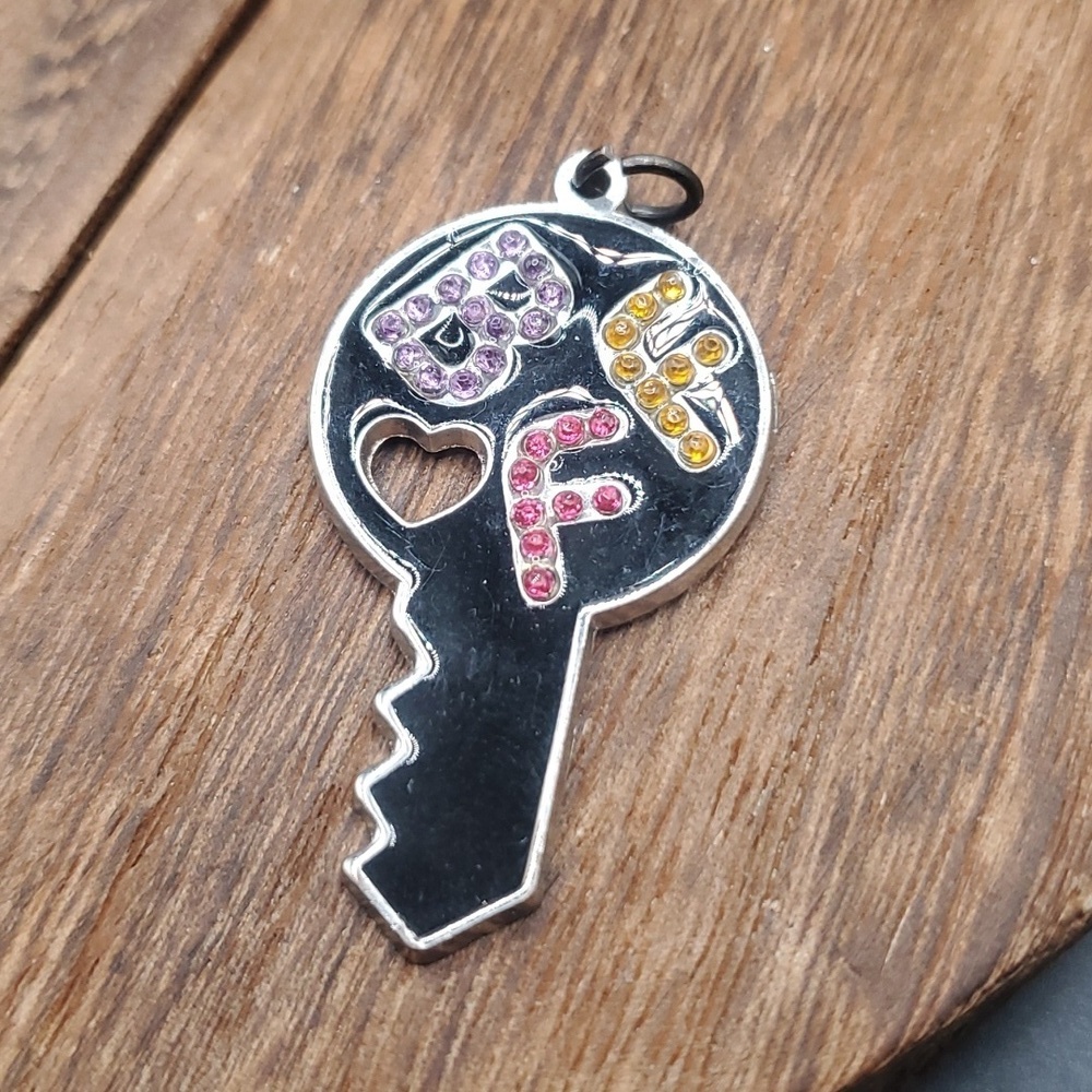 BFF key cute nostalgia‎ pendant